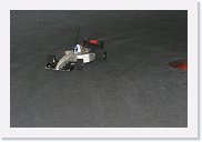 Bild5 * Raffi - der einzige Tamiya Formel im Feld schlägt sich trotz defekter Reifen wacker * 800 x 534 * (115KB)