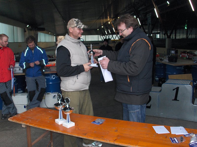 HPIM9420.JPG - O-Man trotz 4fach Diff auf dem Dritten