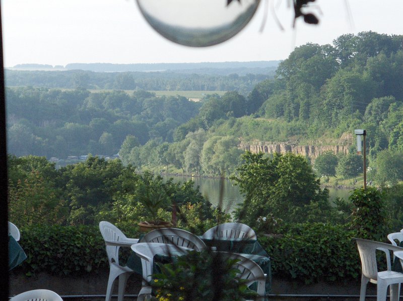 HPIM0394.JPG - Blick vom Hotel auf die Mosel
